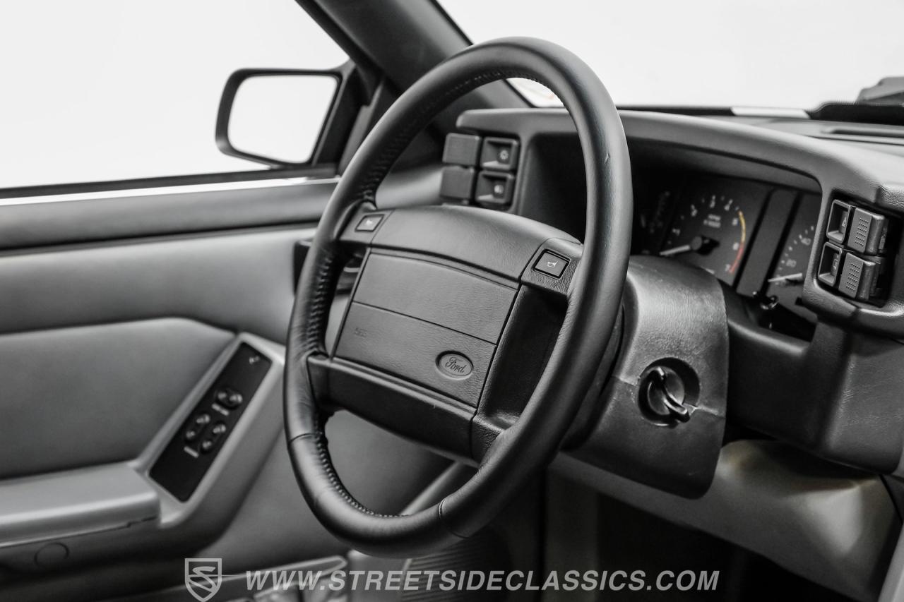 1993 Ford Mustang SVT Cobra