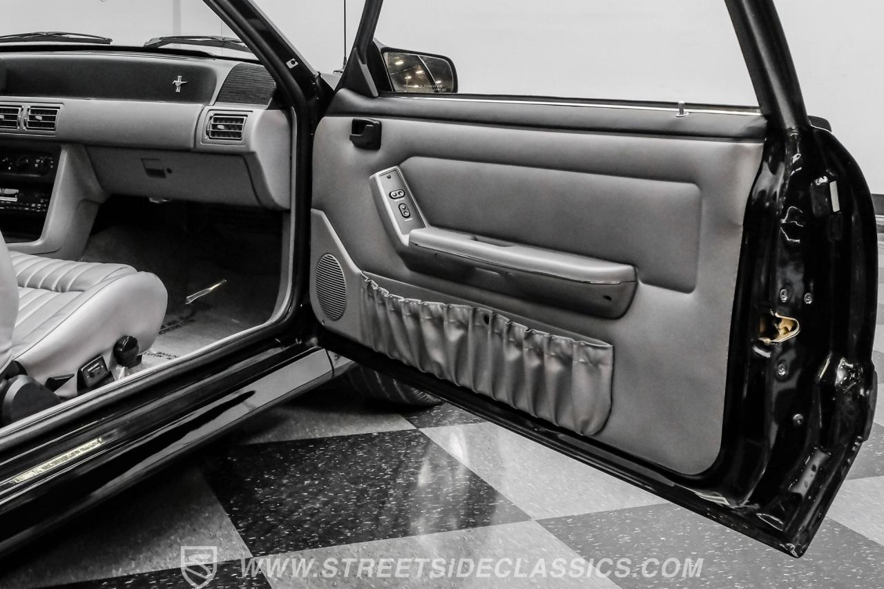 1993 Ford Mustang SVT Cobra