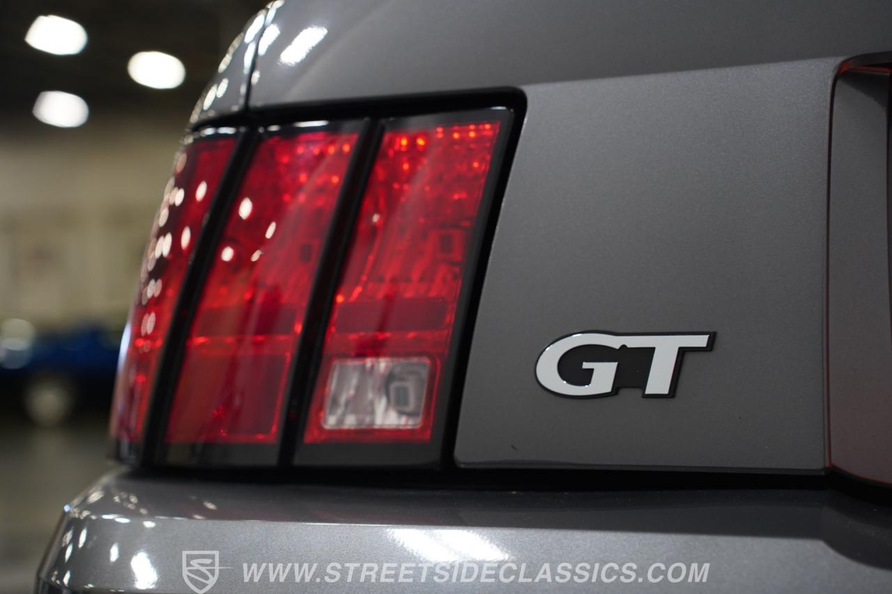 2004 Ford Mustang GT