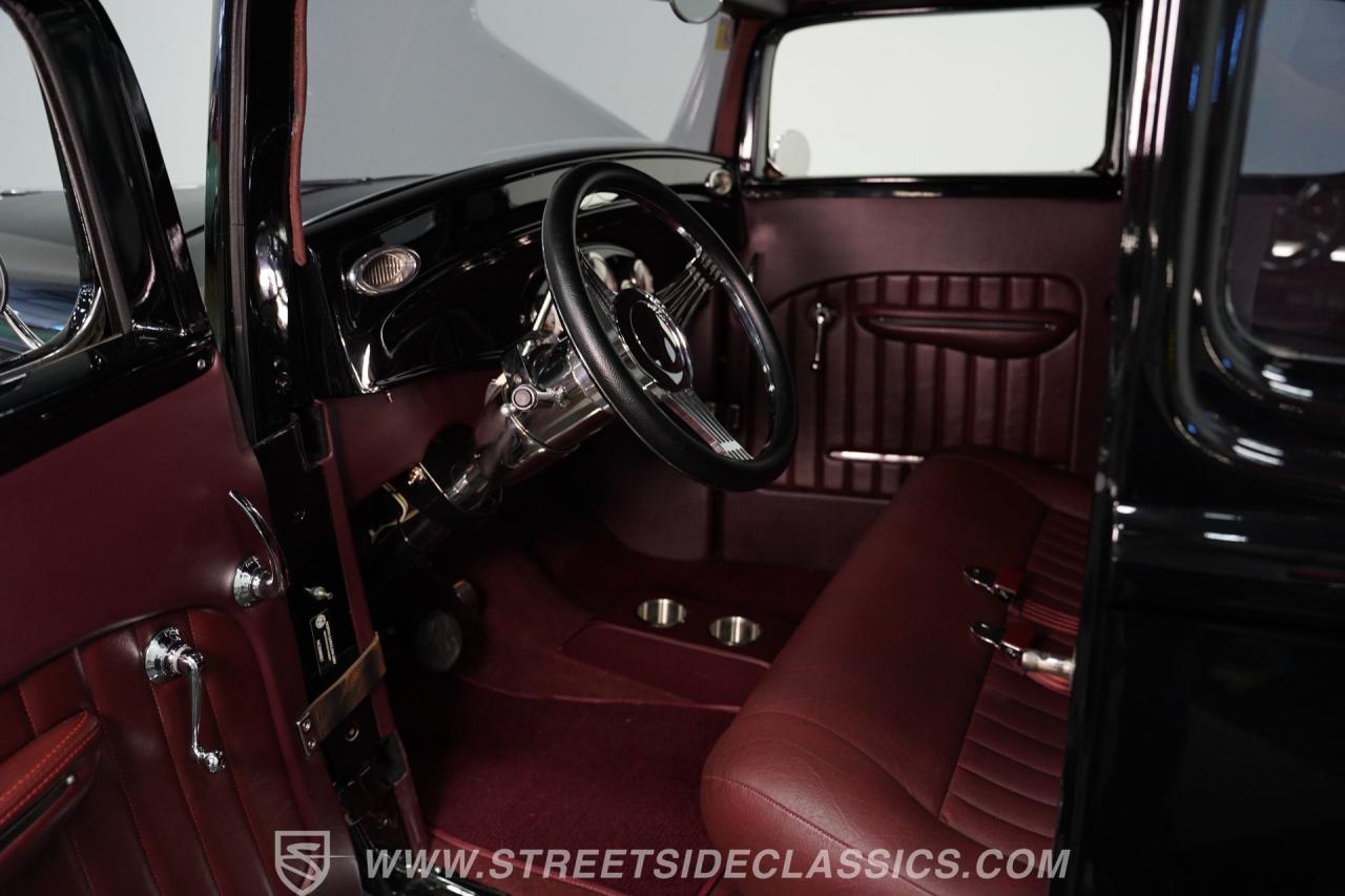 1932 Ford 5-Window Coupe LS1