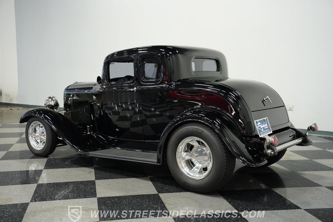 1932 Ford 5-Window Coupe LS1