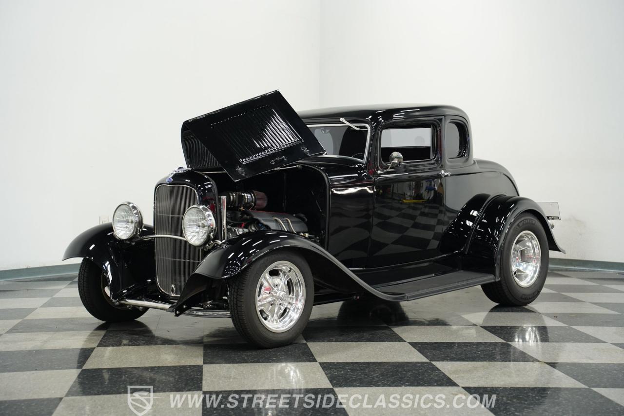 1932 Ford 5-Window Coupe LS1