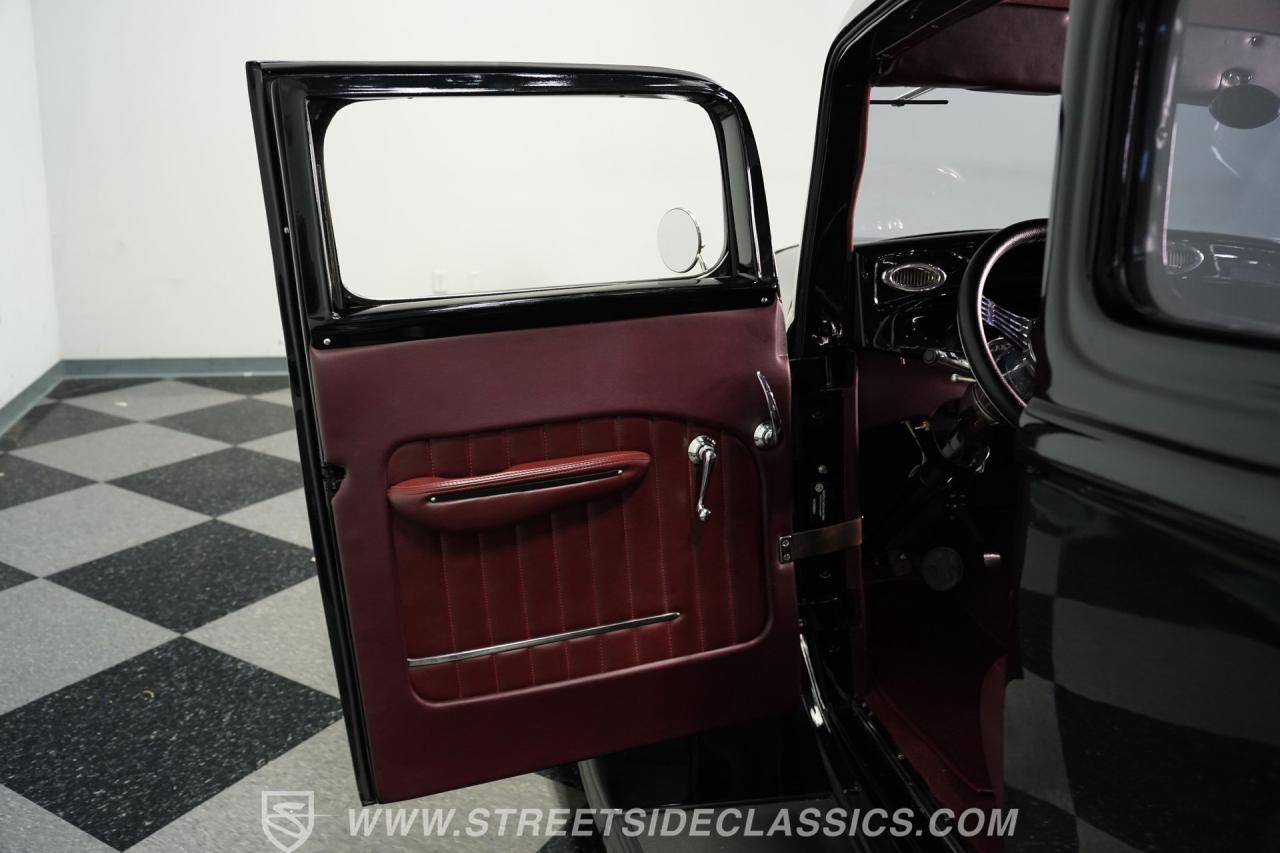 1932 Ford 5-Window Coupe LS1