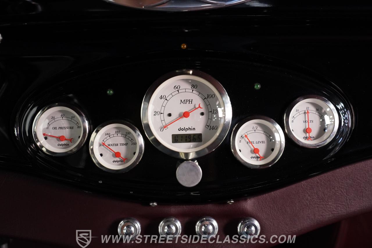 1932 Ford 5-Window Coupe LS1