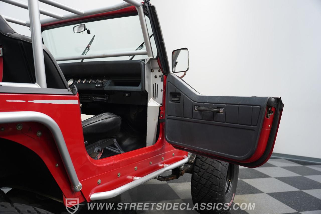 1995 Jeep Wrangler SE/YJ