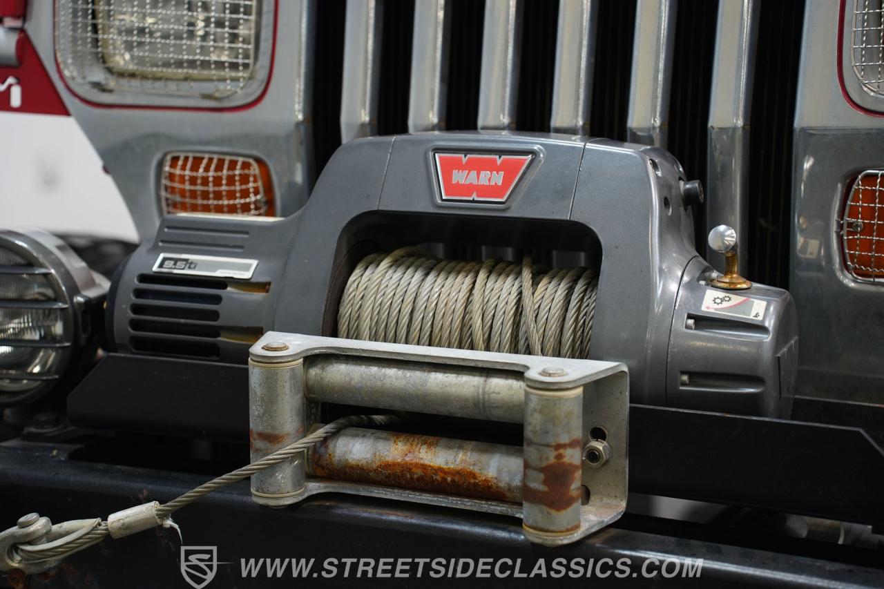 1995 Jeep Wrangler SE/YJ