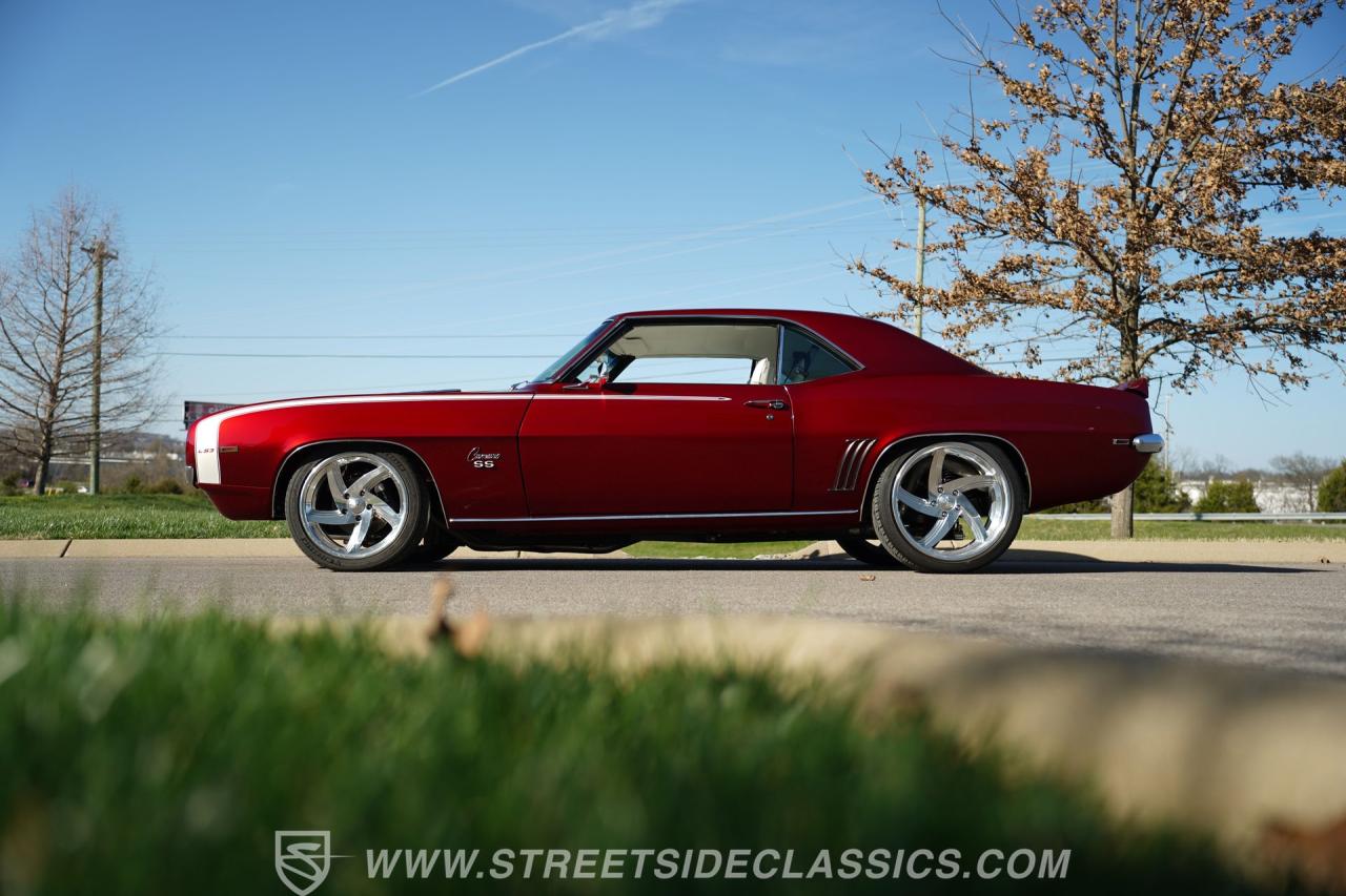 1969 Chevrolet Camaro LS3 Restomod