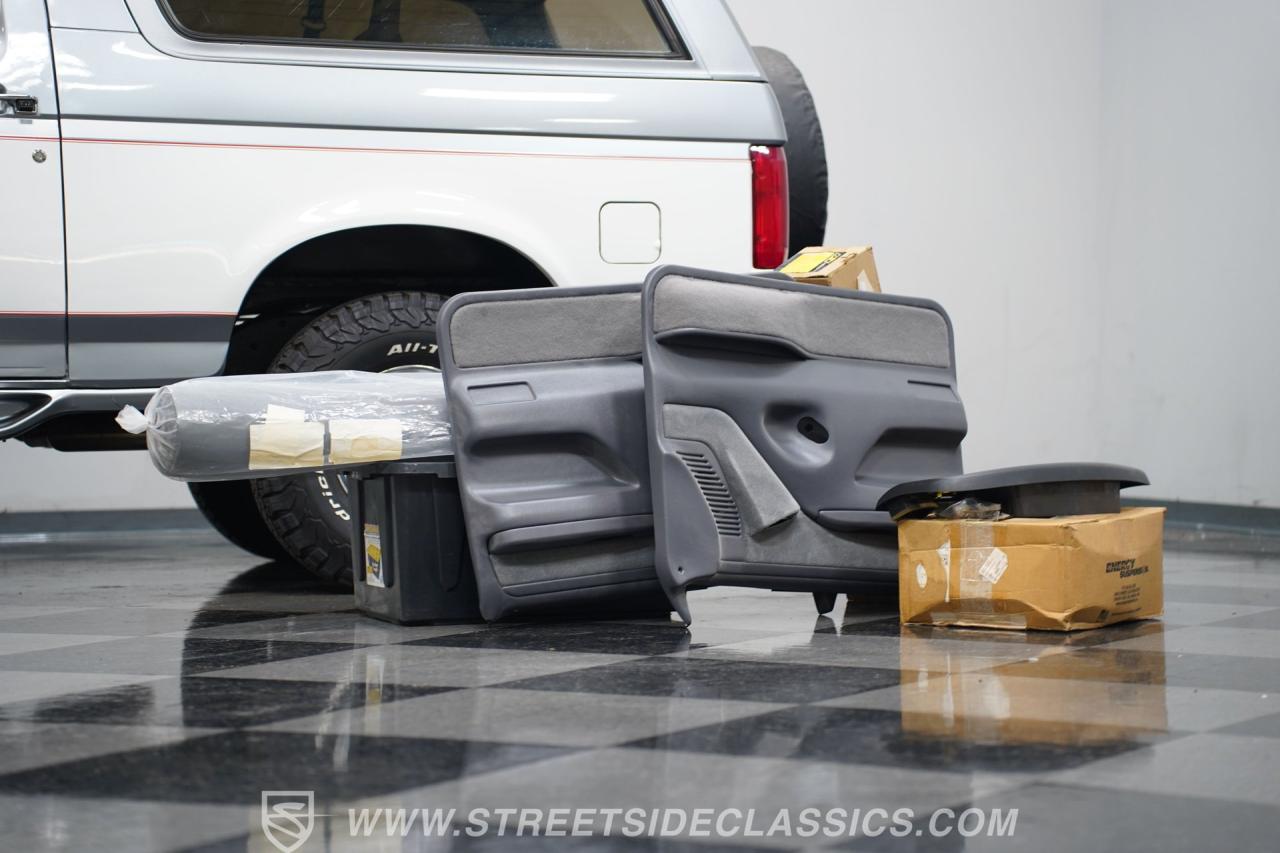 1995 Ford Bronco XLT 4X4