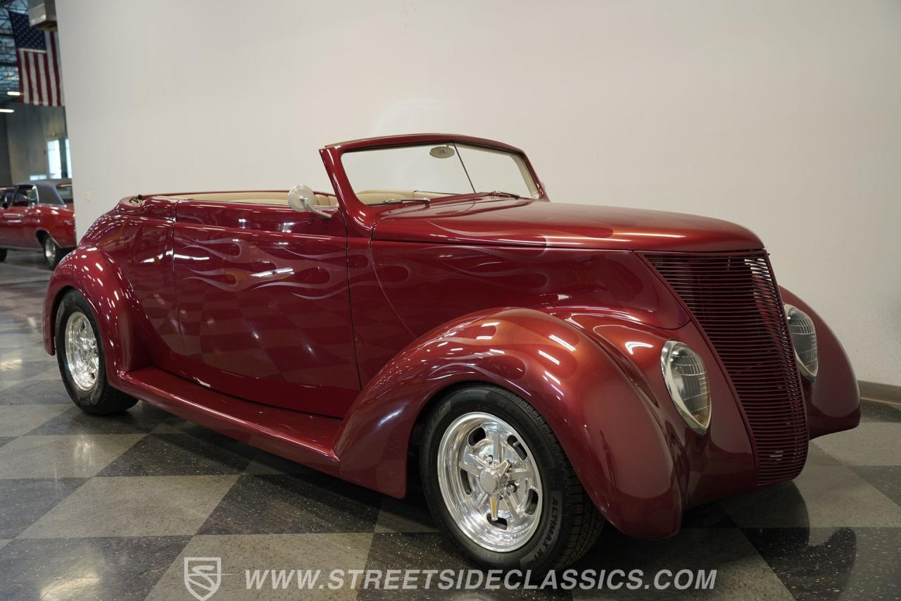 1937 Ford Cabriolet