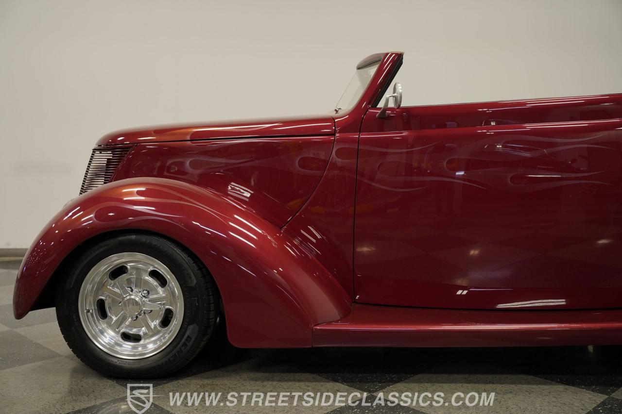 1937 Ford Cabriolet
