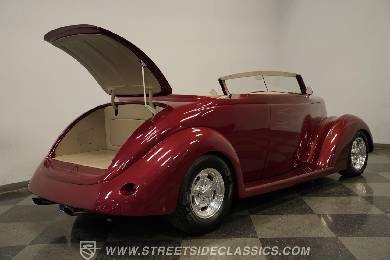 1937 Ford Cabriolet