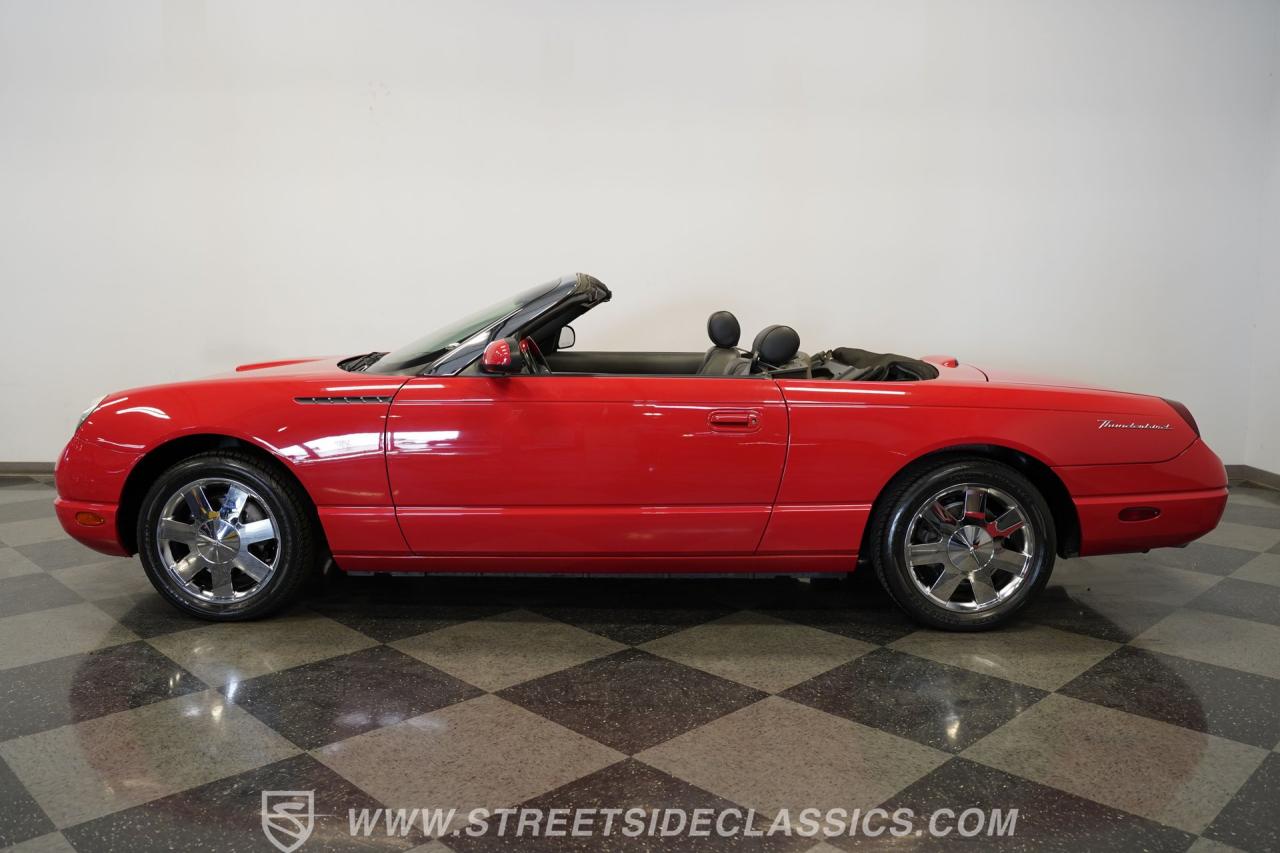 2002 Ford Thunderbird