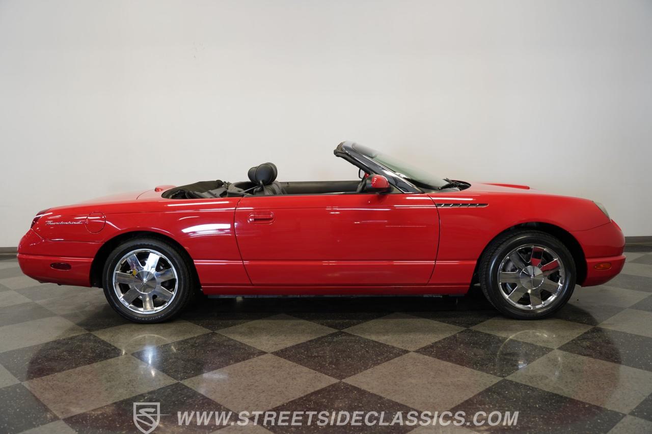 2002 Ford Thunderbird