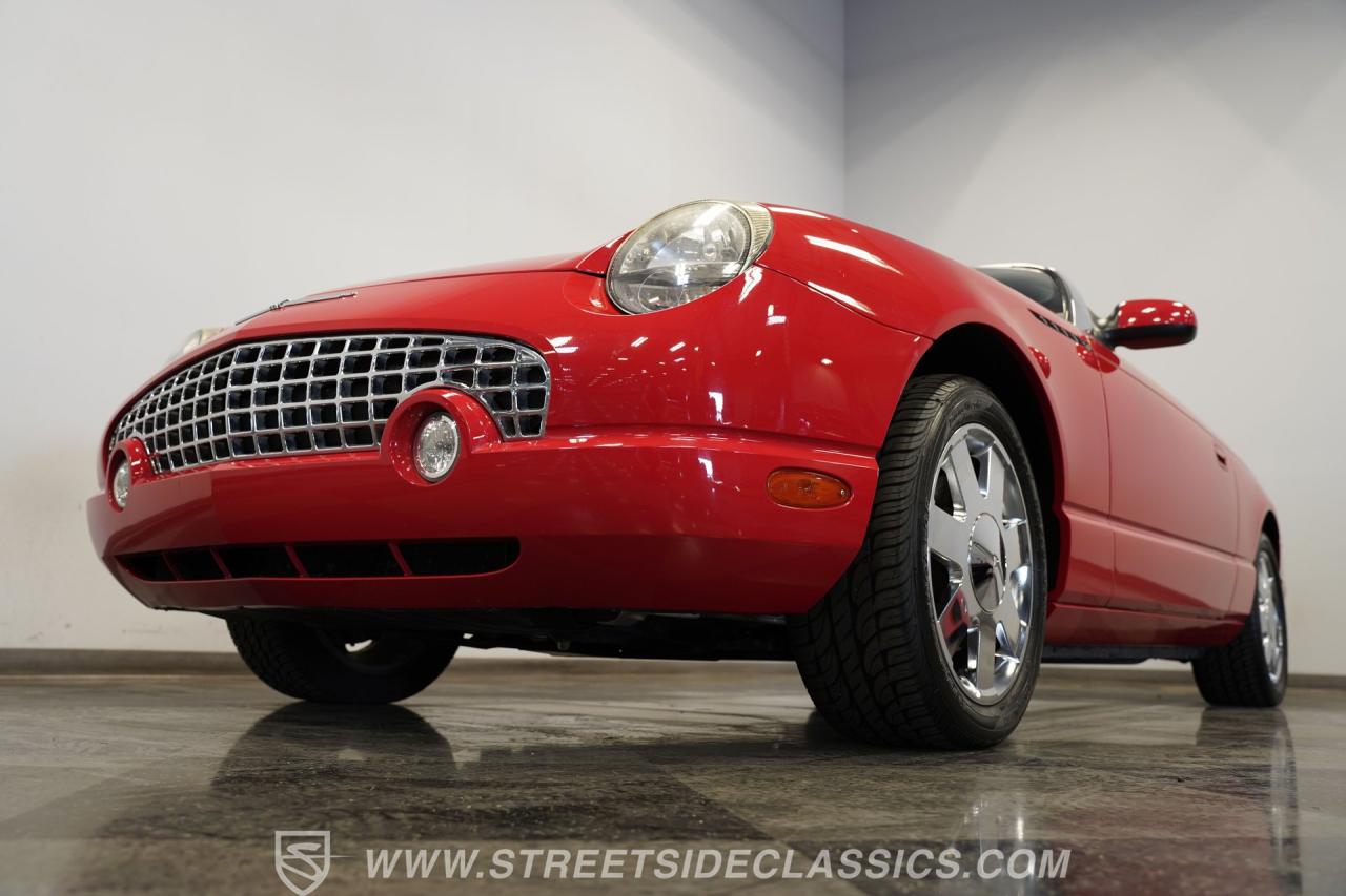 2002 Ford Thunderbird