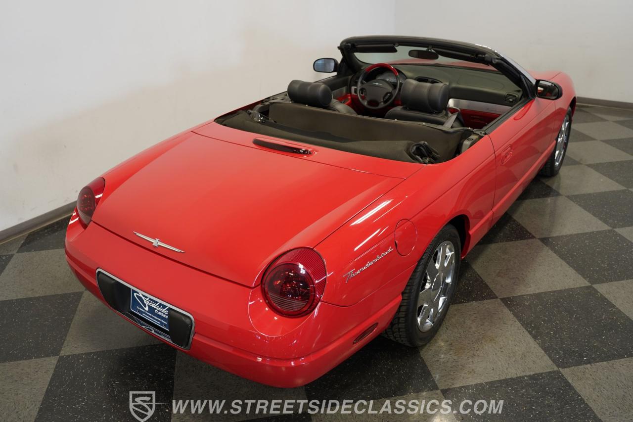 2002 Ford Thunderbird