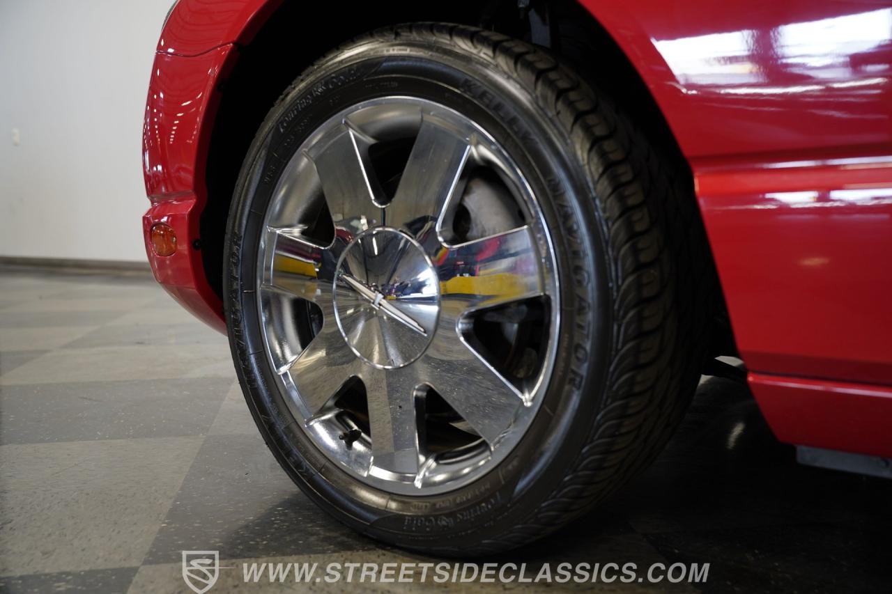 2002 Ford Thunderbird