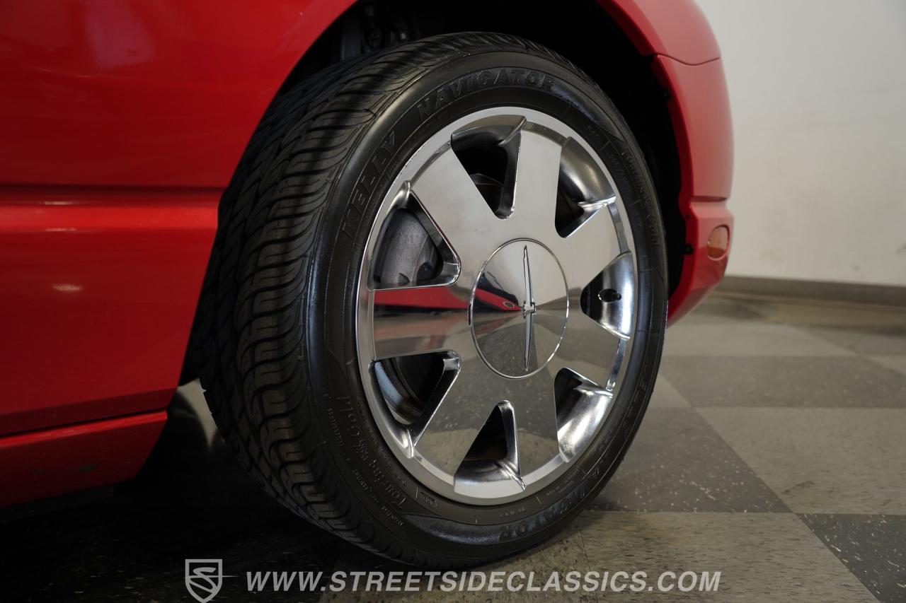 2002 Ford Thunderbird