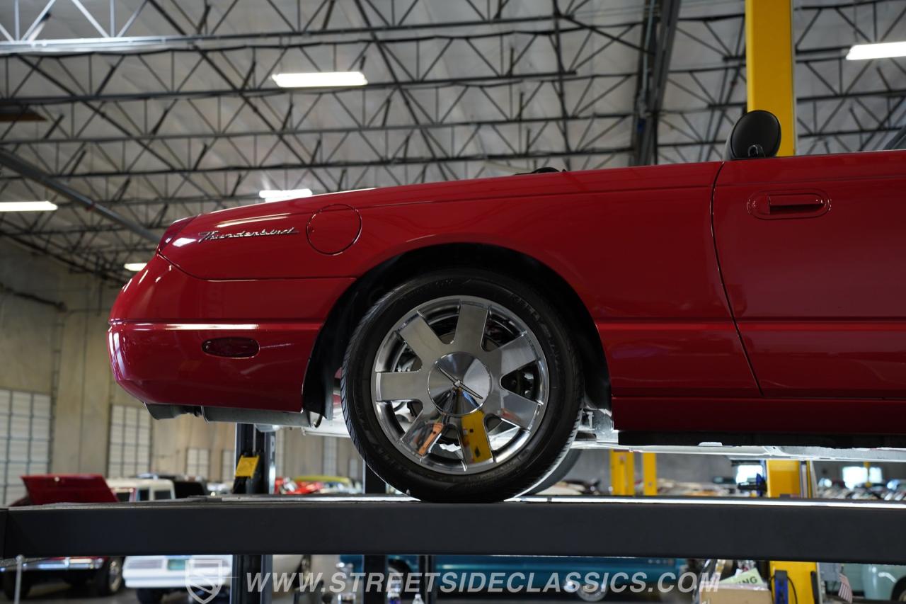 2002 Ford Thunderbird