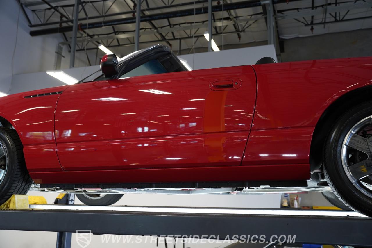 2002 Ford Thunderbird