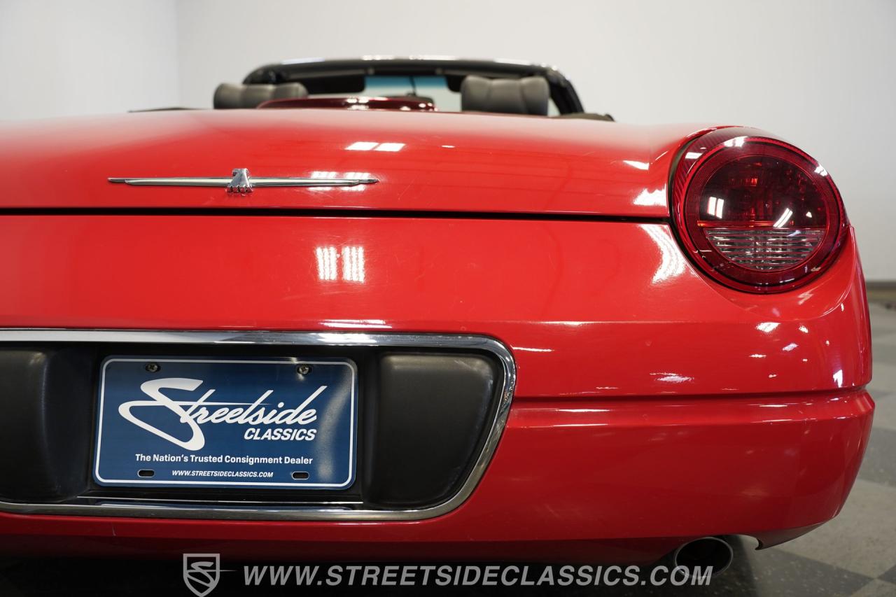 2002 Ford Thunderbird