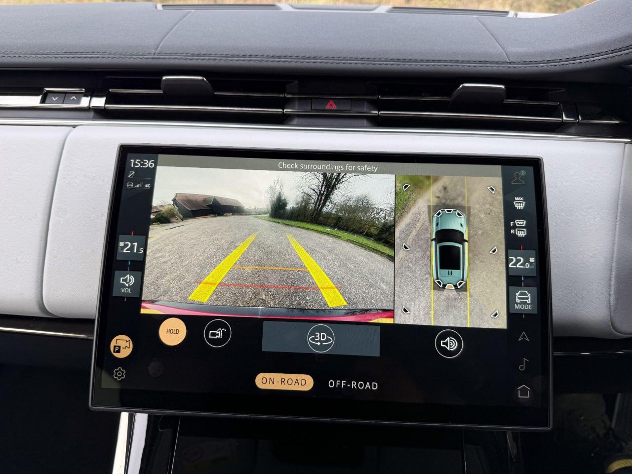 2024 Land Rover 3.0 D300 MHEV Dynamic SE Auto 4WD Euro 6 (s/s) 5dr