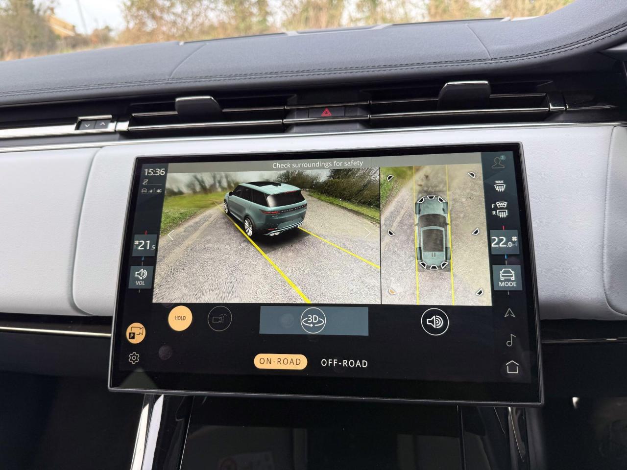 2024 Land Rover 3.0 D300 MHEV Dynamic SE Auto 4WD Euro 6 (s/s) 5dr