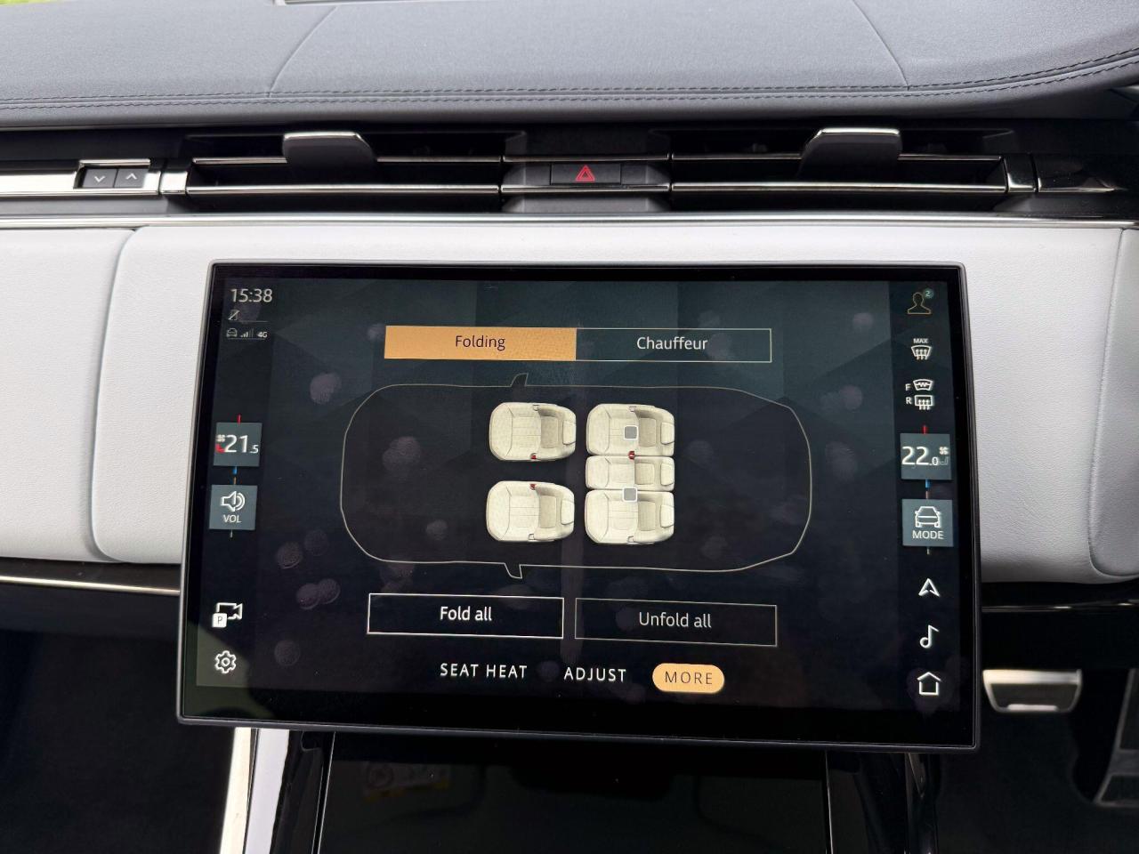 2024 Land Rover 3.0 D300 MHEV Dynamic SE Auto 4WD Euro 6 (s/s) 5dr