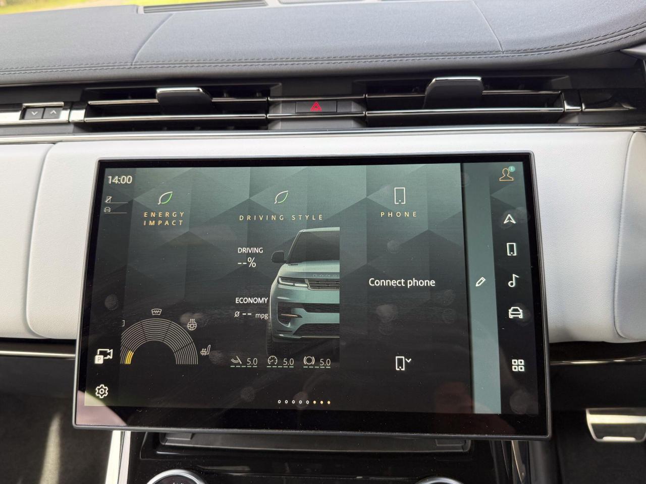 2023 Land Rover 3.0 D300 MHEV Dynamic SE Auto 4WD Euro 6 (s/s) 5dr