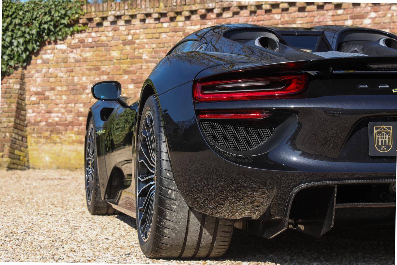 2015 Porsche 918 Spyder &ldquo;Low kilometers - Just over 7.000 kilometers&rdquo;