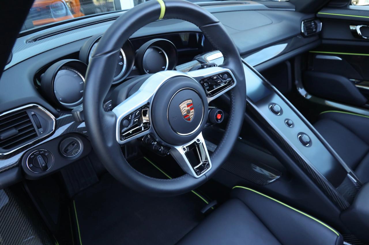 2015 Porsche 918 Spyder &ldquo;Low kilometers - Just over 7.000 kilometers&rdquo;