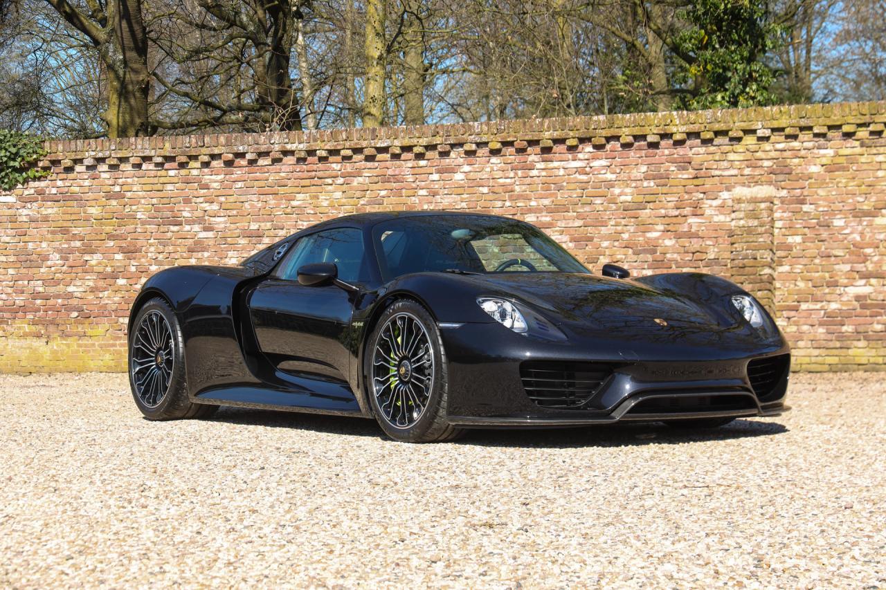2015 Porsche 918 Spyder &ldquo;Low kilometers - Just over 7.000 kilometers&rdquo;