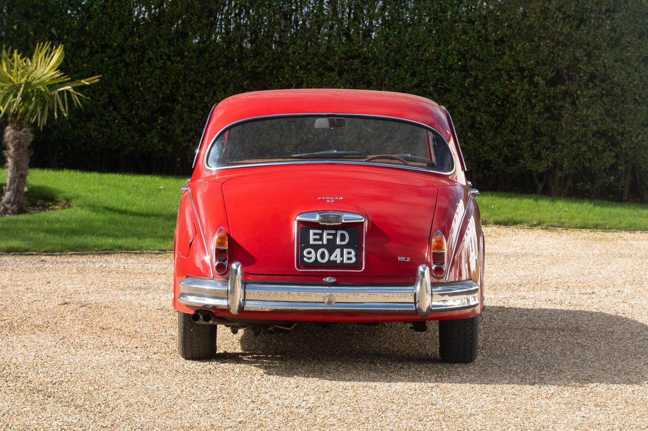 1964 Jaguar Mk. II (3.8 litre)