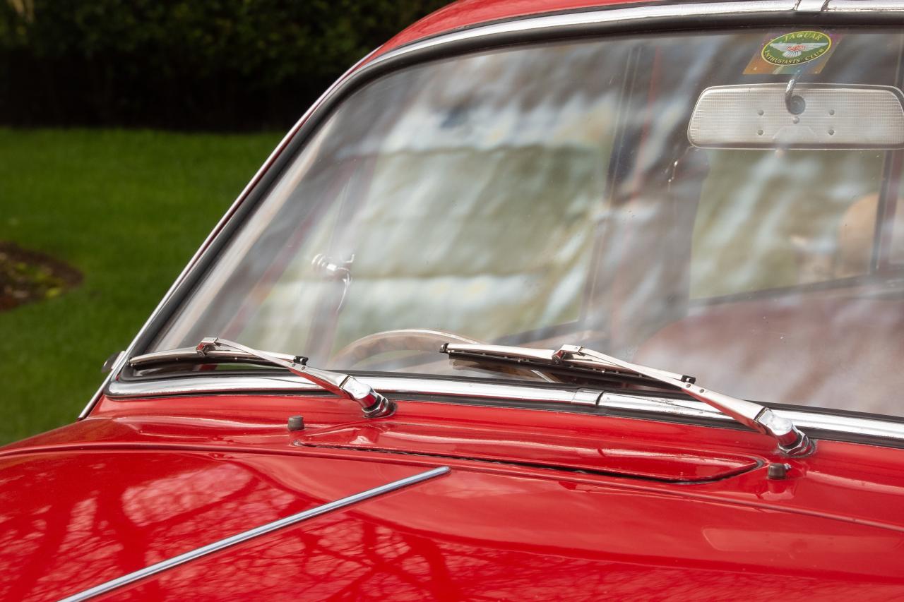 1964 Jaguar Mk. II (3.8 litre)
