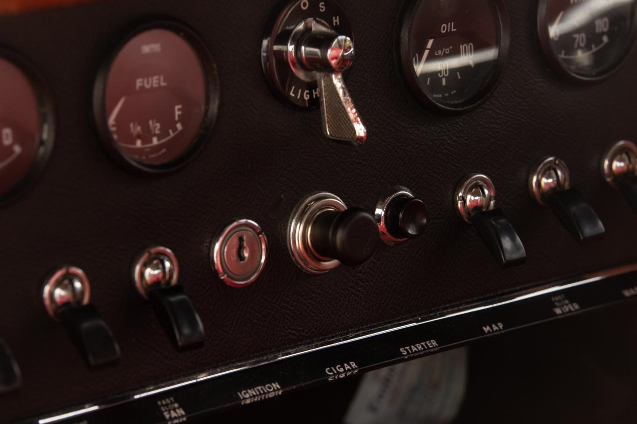 1964 Jaguar Mk. II (3.8 litre)