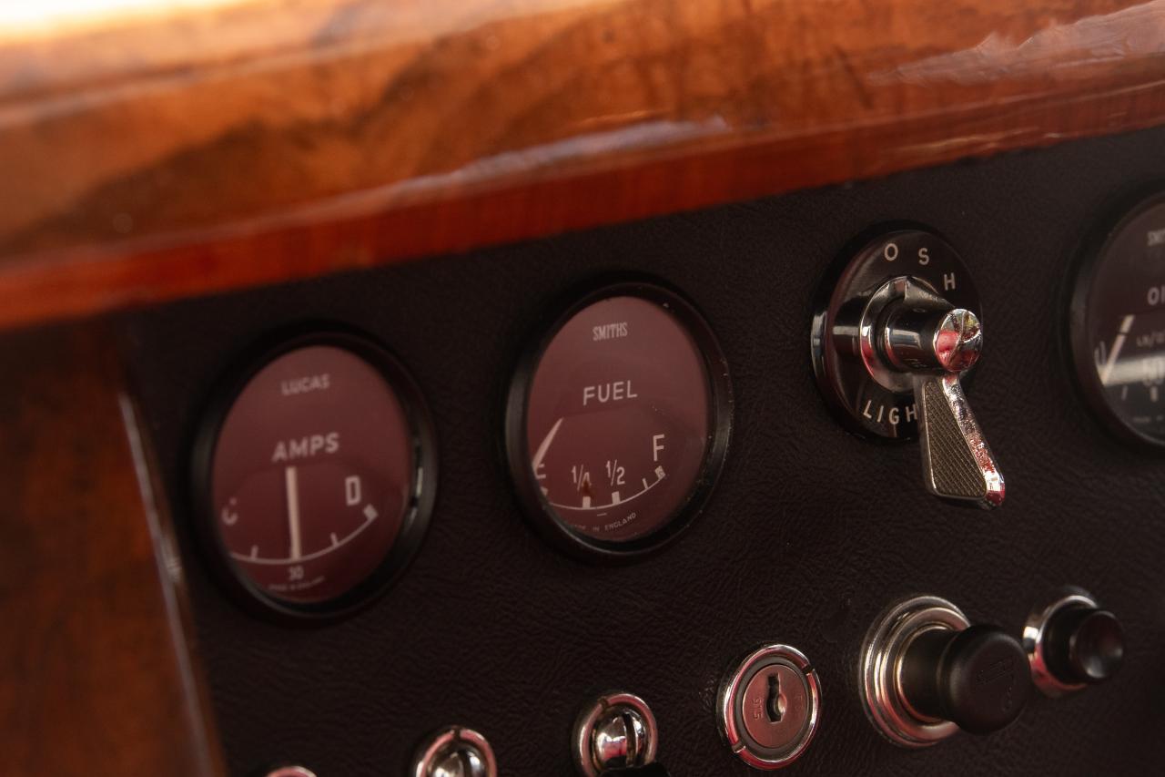 1964 Jaguar Mk. II (3.8 litre)