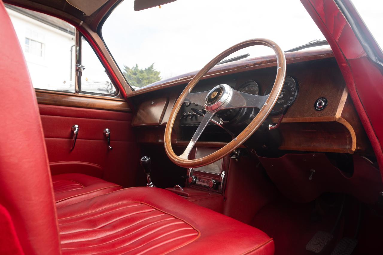 1964 Jaguar Mk. II (3.8 litre)