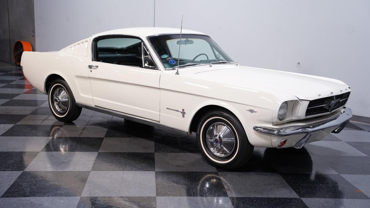 1965 Ford Mustang Fastback