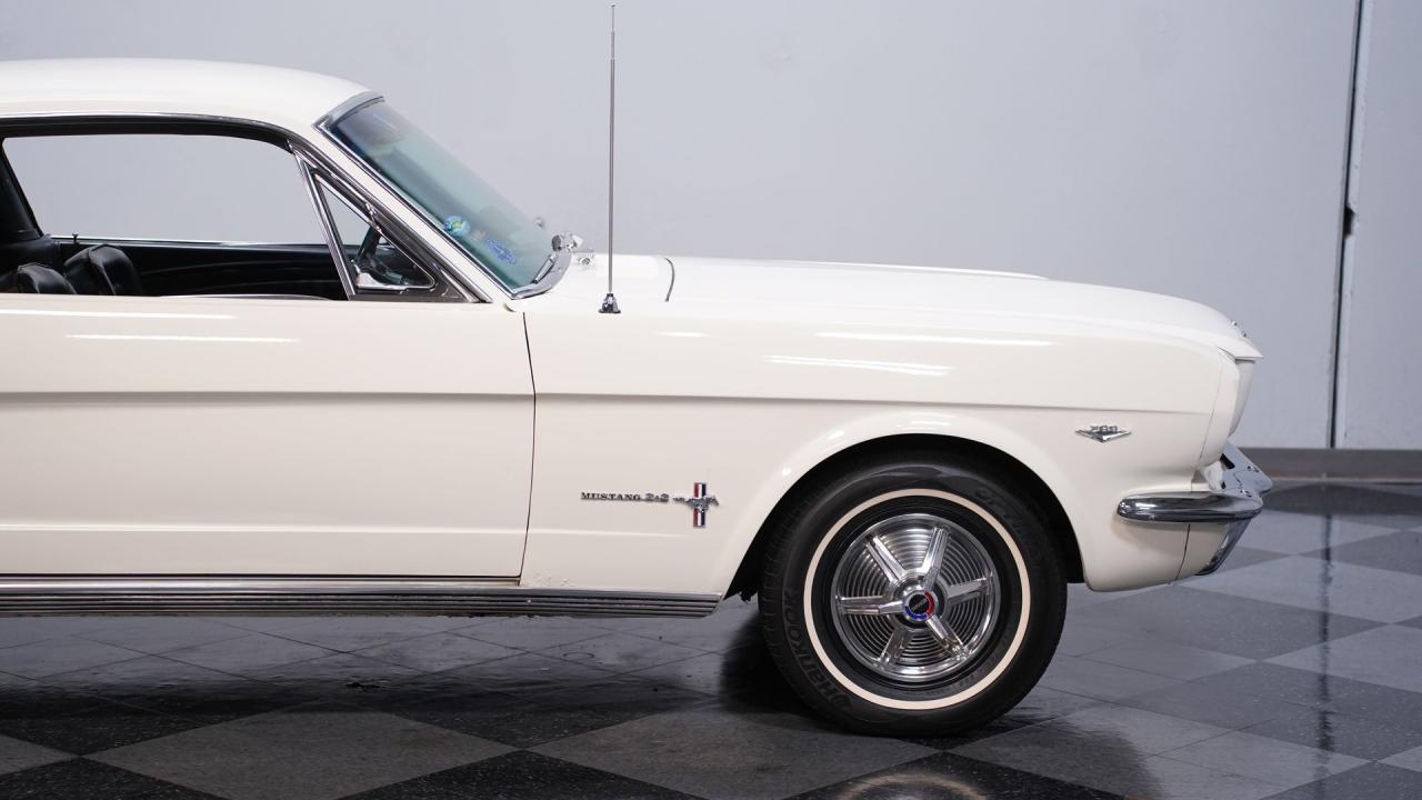 1965 Ford Mustang Fastback