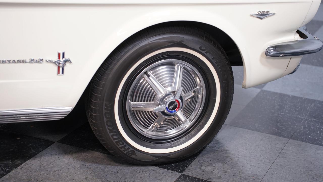 1965 Ford Mustang Fastback