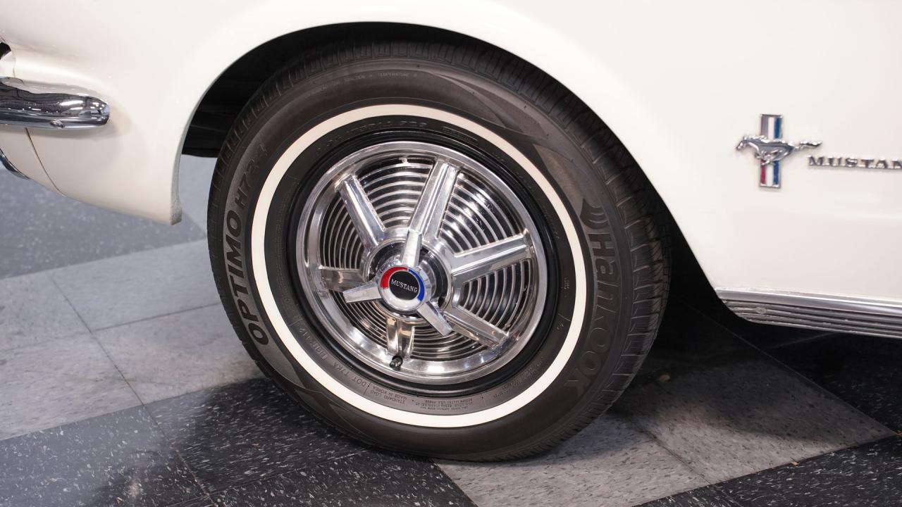 1965 Ford Mustang Fastback