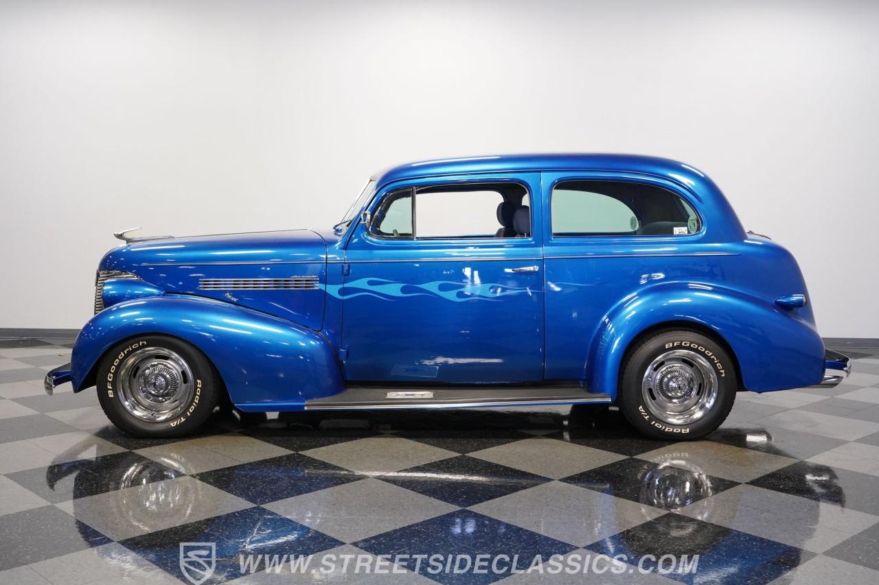 1939 Chevrolet Master 85 2 Door Sedan