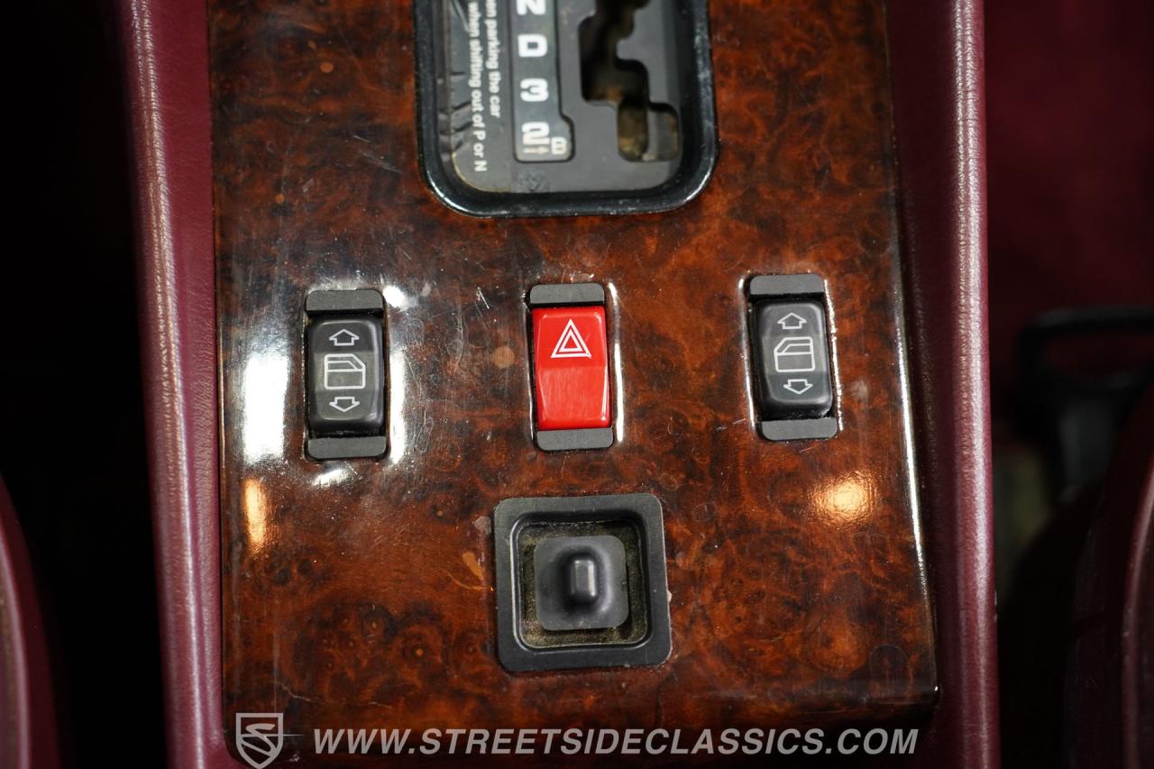 1989 Mercedes - Benz 560SL