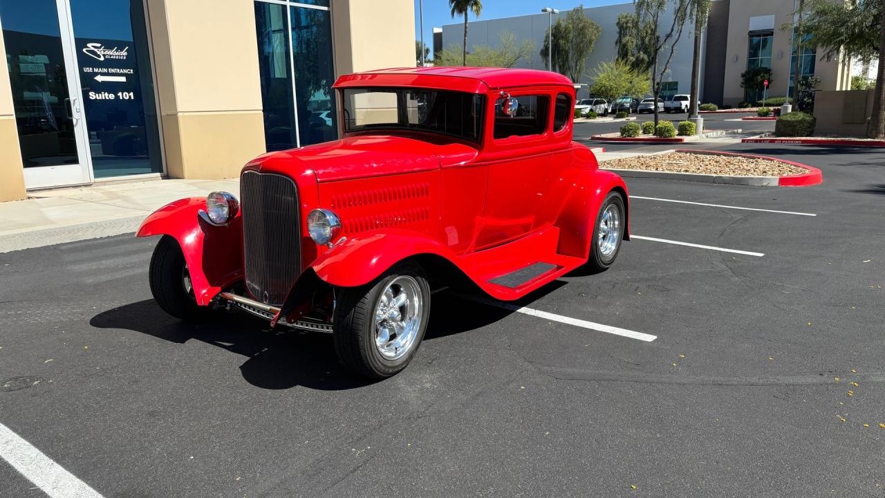 1930 Ford 5-Window