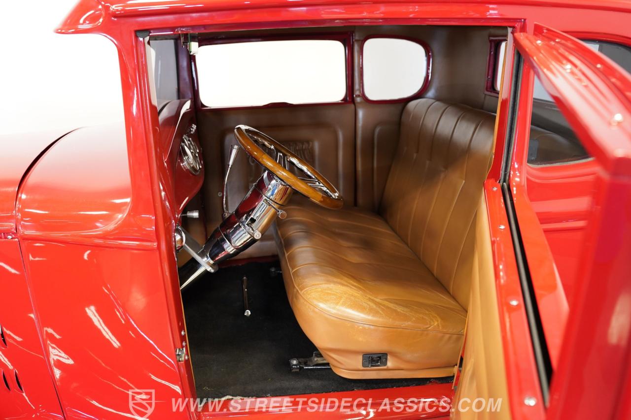 1930 Ford 5-Window Rumble Seat Coupe