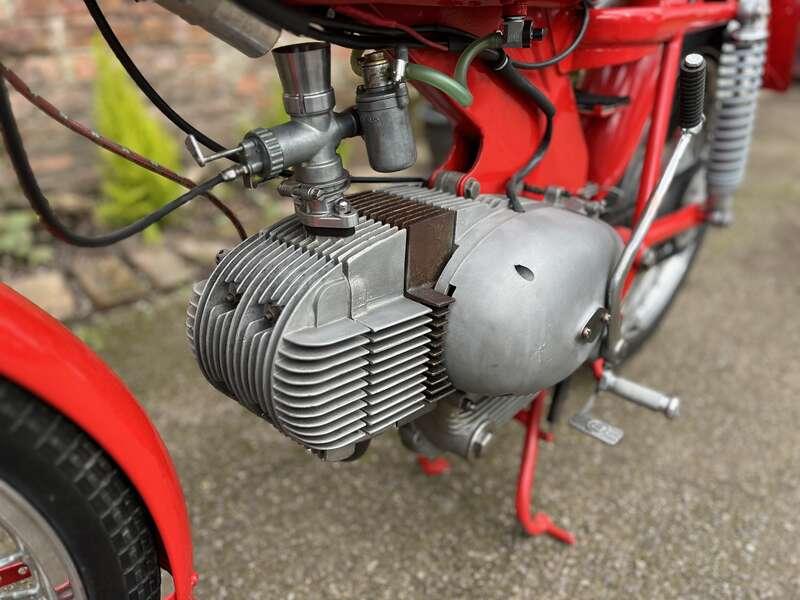 1960 MOTOBI CATRIA RACE REPLICA