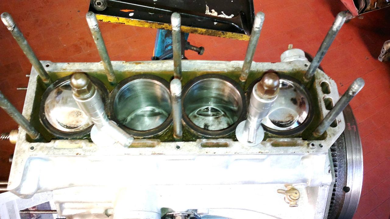 1967 Alfa Romeo DUETTO SPIDER 1600 &ldquo; GRADUATE&rdquo;