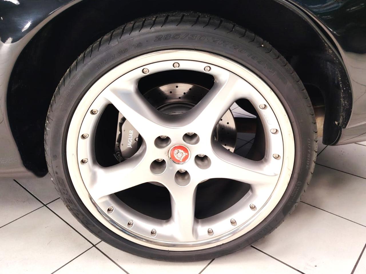 1998 Jaguar XK R COUPE