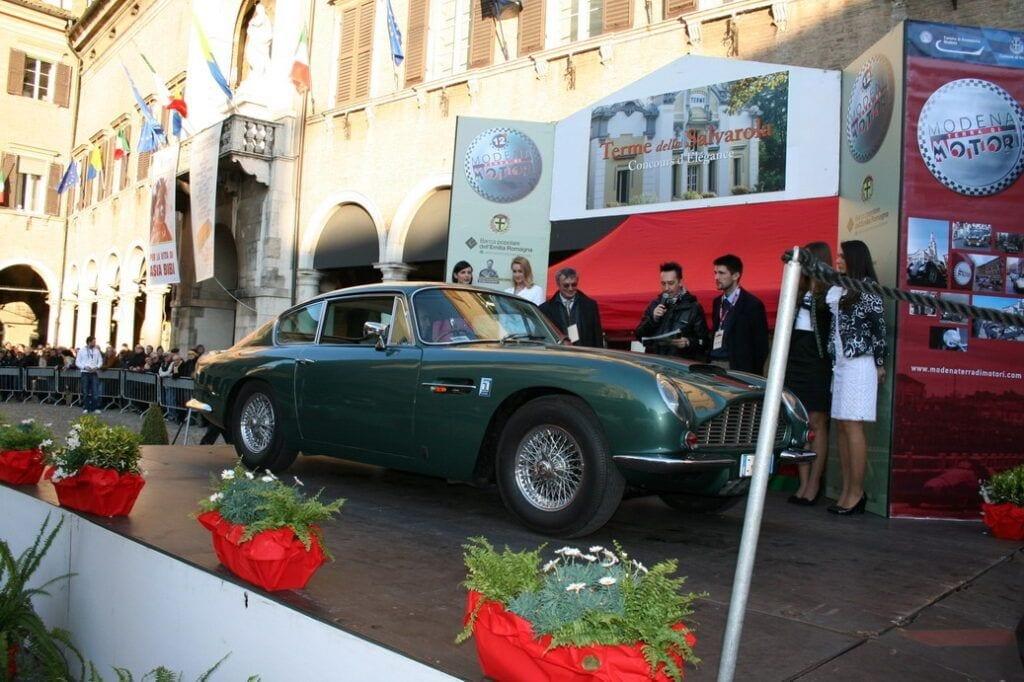 Aston Martin DB6 1966