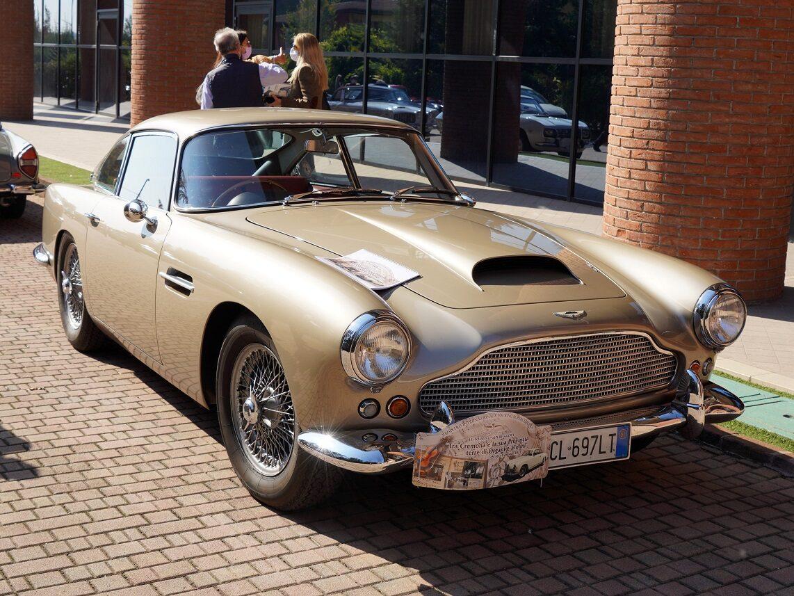 Aston Martin DB6 1966