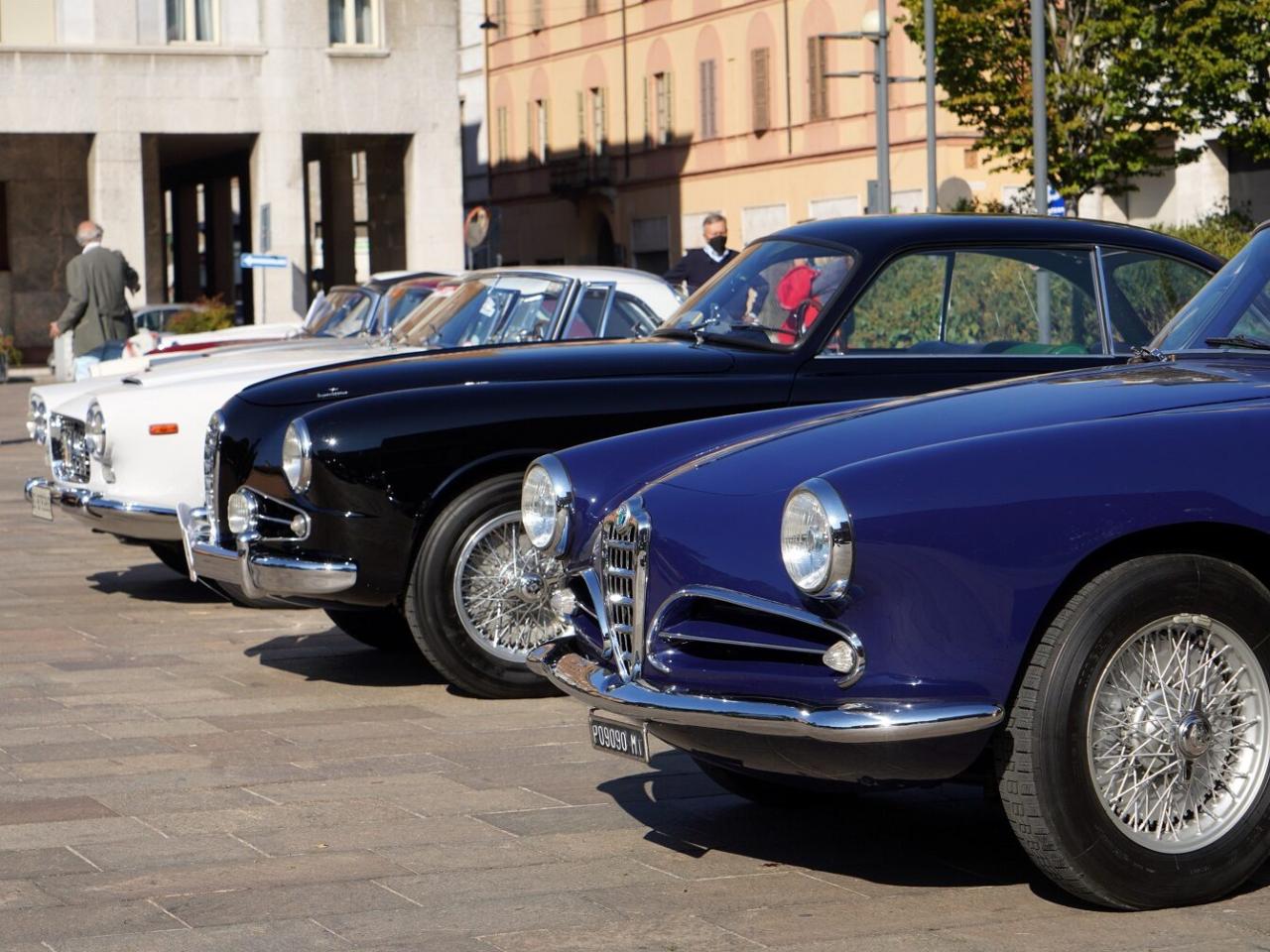 Aston Martin DB6 1966